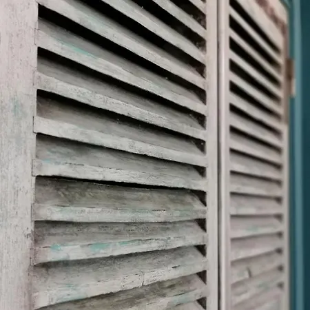 La Du Pecheur أونفلور