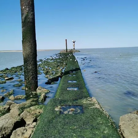 La Du Pecheur أونفلور